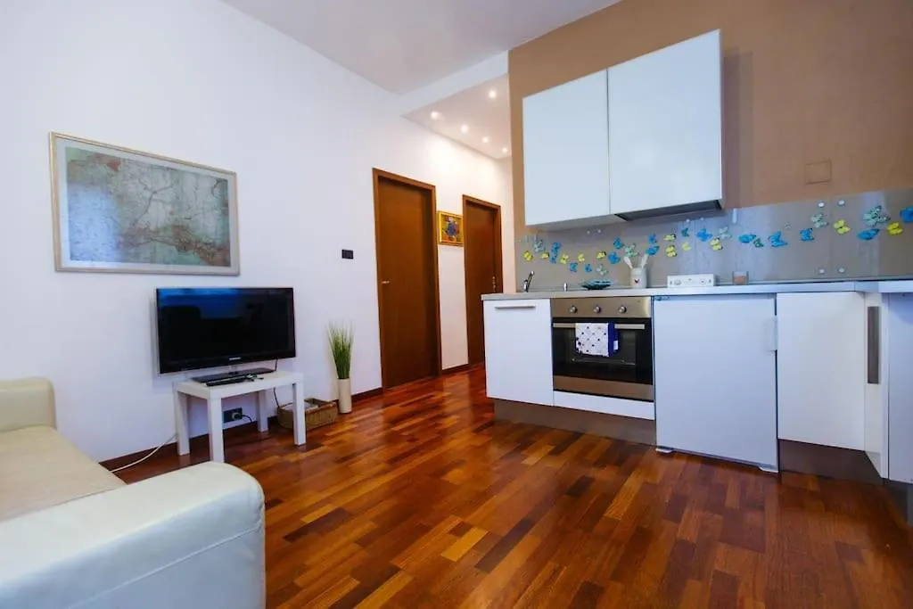 Apartment Venice-Flat 75M² Perfect For 2 Couples Mestre Italy